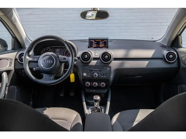 Audi A1 Sportback 2