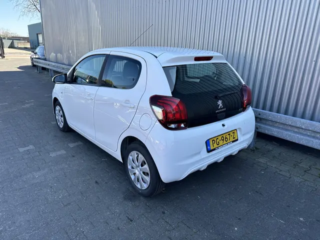 Peugeot 108 1.0 e-VTi Active 2017 Benzine 21