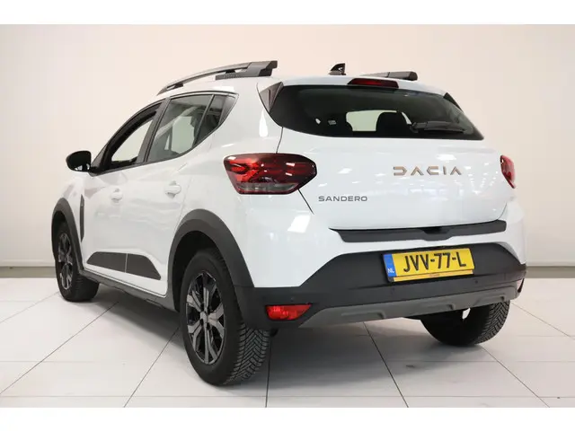 Dacia Sandero Stepway 1.0 TCe 90 Extreme 2024 Benzine 6