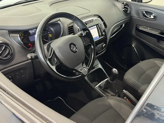 Renault Captur 0.9 TCe 90 Dynamique 2013 Benzine 22