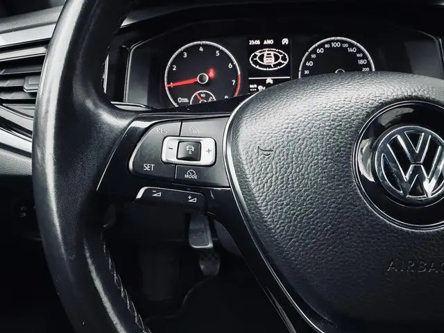 Volkswagen Polo 1.0 TSI Comfortline 2019 Benzine 14