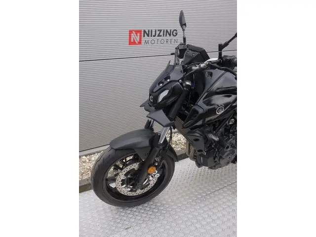Yamaha MT 07 ABS 2022 Benzine 19