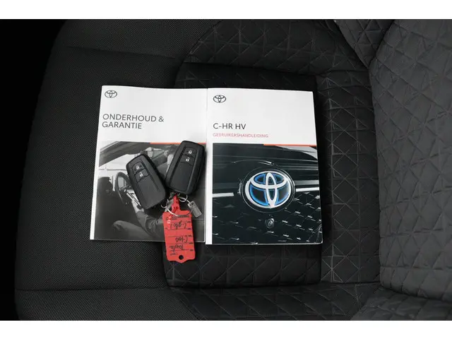 Toyota C-HR 1.8 Hybrid Style 2021 Hybride Benzine 11