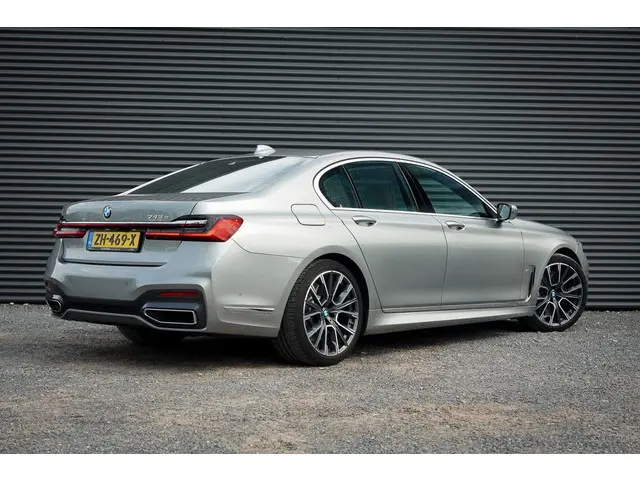 BMW 7 Serie 745e High Executive 2019 Hybride Benzine 4