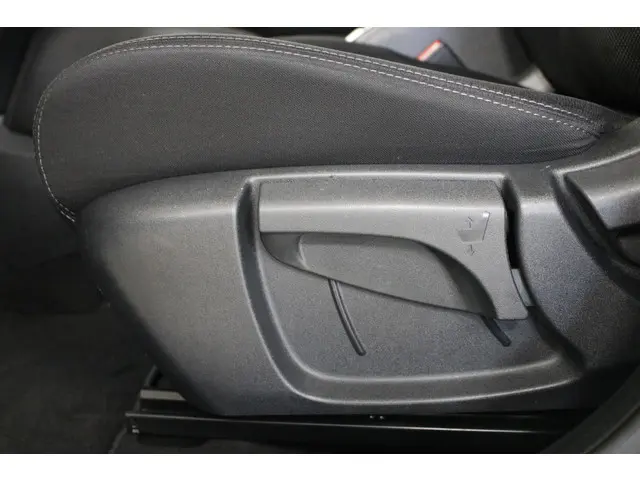 Nissan QASHQAI 1.2 Acenta 2016 Benzine 18