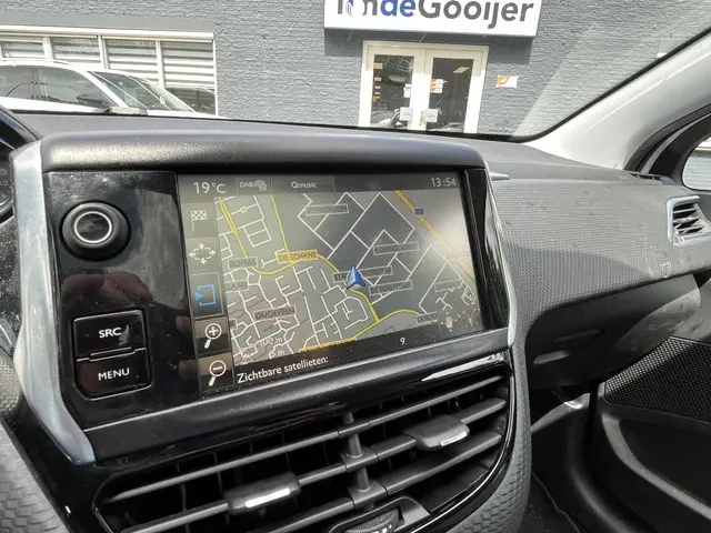 Peugeot 2008 1.6 VTi 120 pk Crossway 2015 Benzine 13