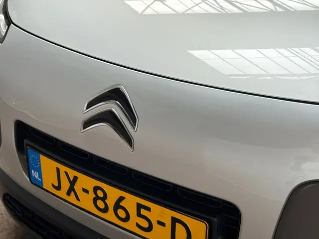 Citroën C4 Cactus 1.2 PureTech Shine 2016 Benzine 20