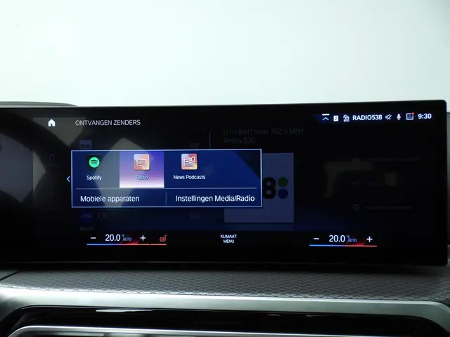 BMW 3 Serie Sedan 330d xDrive 2024 Diesel 37