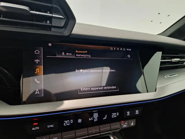 Audi A3 Sportback 40 TFSI e S-Line 2022 Hybride Benzine 32