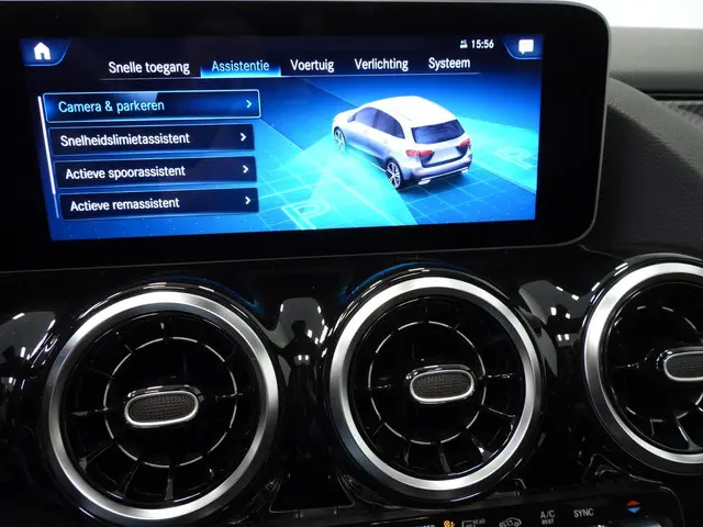 Mercedes-Benz B-Klasse B180 Aut. AMG 2020 Benzine 12