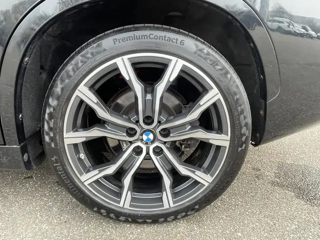 BMW X1 xDrive25e eDrive Edition 2021 Hybride Benzine 8