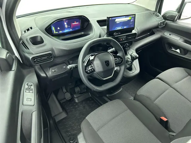 Peugeot Partner 1.5 BlueHDi 100 S&S L2 2024 Diesel 18