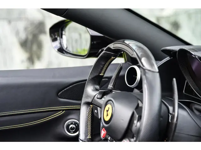 Ferrari Portofino V8 HELE 2019 Benzine 29