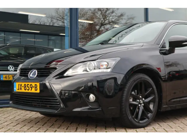 Lexus CT 200h Sport Edition 2016 Hybride Benzine 36