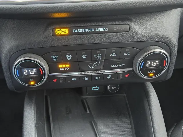 Ford Kuga 1.5 EcoBoost Titanium X 2020 Benzine 25