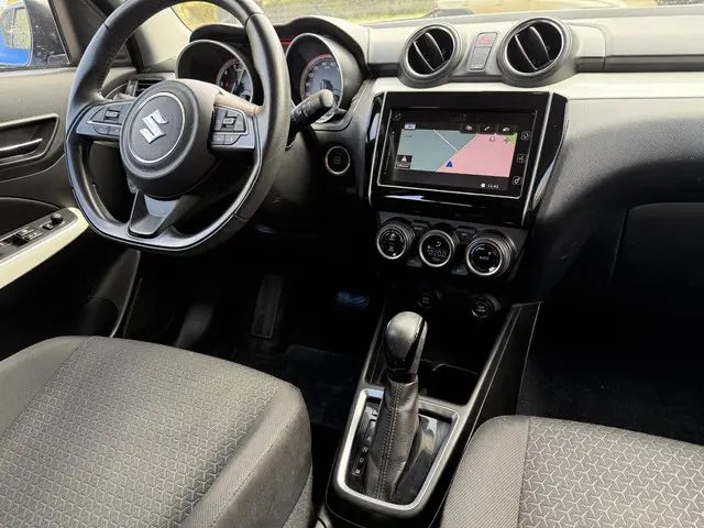 Suzuki Swift 1.0 Stijl 2018 Benzine 11