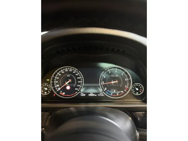 BMW 5 Serie Touring 528i High Executive 2016 Benzine 16