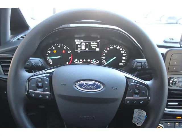 Ford Fiesta 1.1 Trend 2018 Benzine 14