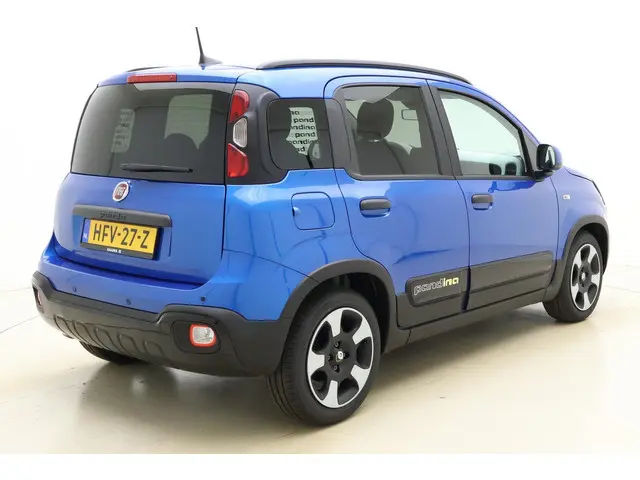 Fiat Panda 1.0 Hybrid Pandina 2025 Benzine 2