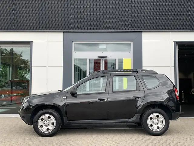 Dacia Duster 1.2 TCe 4x2 Lauréate 2014 Benzine 14