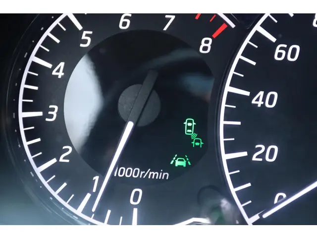 Nissan Note 1.2 DIG-S TEKNA 2014 Benzine 30