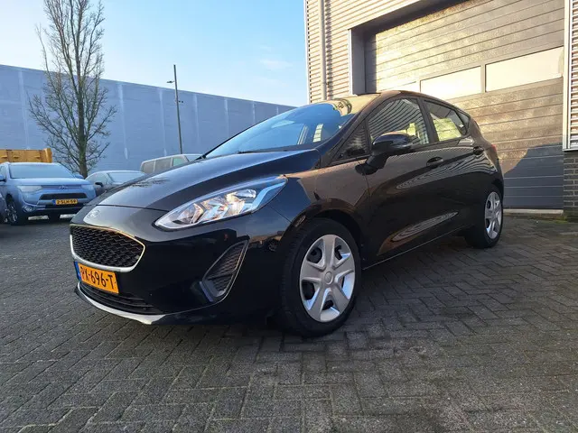 Ford Fiesta 1.1 Trend Navigatie*Nieuwe Model 2017 Benzine 4