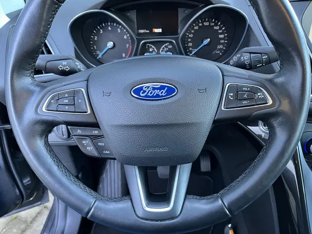 Ford C-MAX 1.5 Titanium 2015 Benzine 13