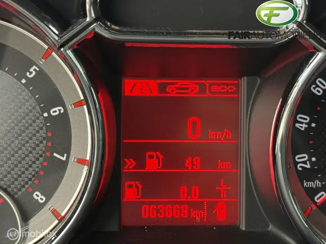 Opel ADAM 1.0 Turbo Rocks BlitZ 2019 Benzine 4