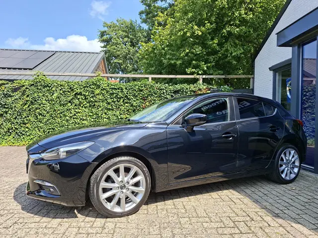 Mazda 3 2.0 SkyActiv-G 120 SkyLease GT 2018 Benzine