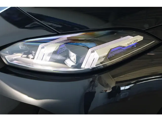 BMW 1 Serie 120 2024 Benzine 31