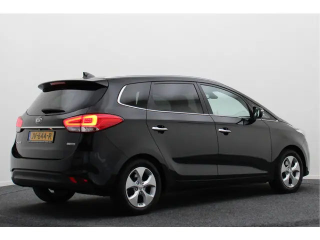Kia Carens 1.6 GDi ExecutiveLine 7p. 2016 Benzine 22