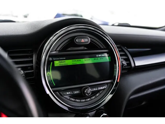 MINI Cooper Mini 2.0 John Works 2018 Benzine 37