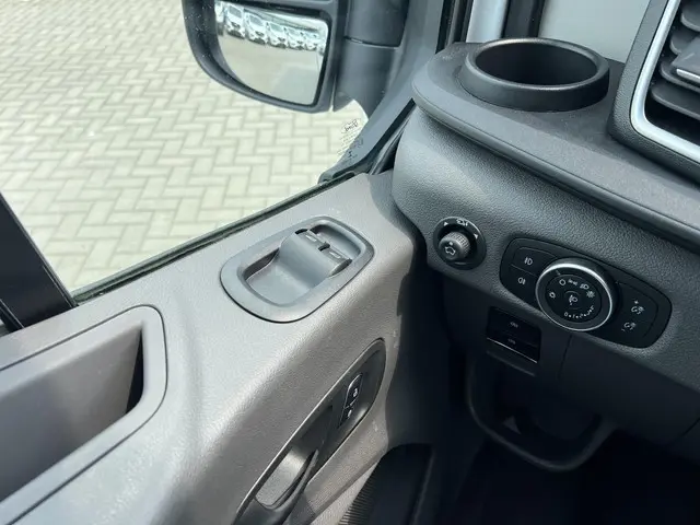 Ford E-Transit 350 L3H3 Trend 68 kWh 2023 Elektrisch 19