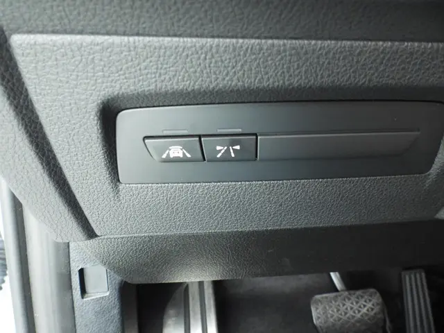 BMW 2 Serie Cabrio 220i 2018 Benzine 34