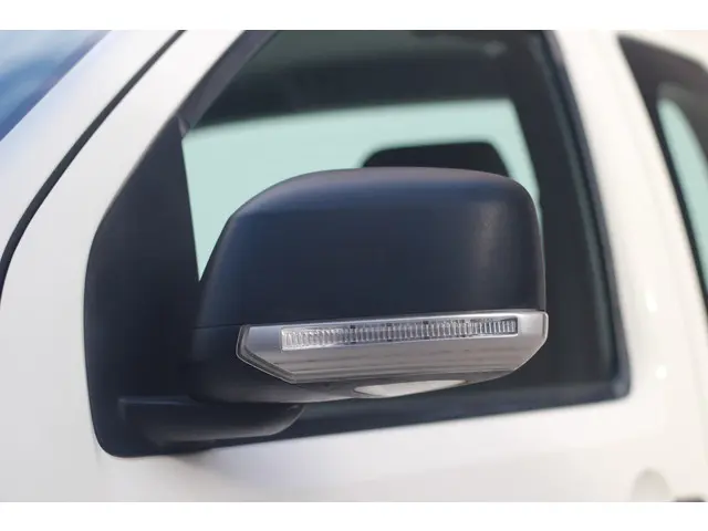 Nissan Navara 2.5 dCi XE King Cab 2012 Diesel 44