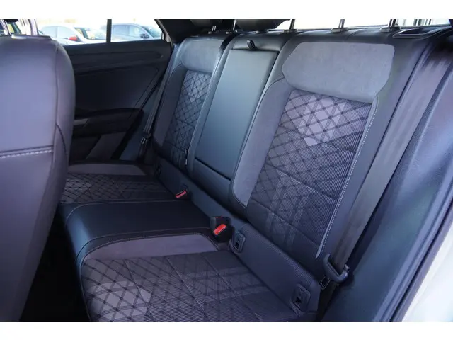 Volkswagen T-Roc 1.5 TSI R-Line Edition 2024 Benzine 5
