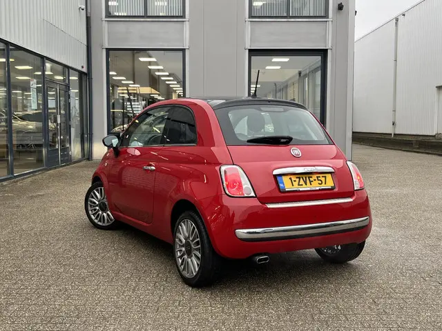 Fiat 500 0.9 TwinAir Turbo Cult 2015 Benzine 8