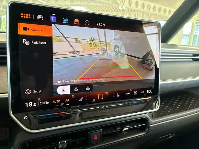Volkswagen ID. Buzz Pro 86 kWh Lang 2025 Elektrisch 6