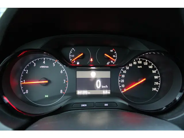 Opel Grandland X 1.2 Turbo Edition 2020 2020 Benzine 24