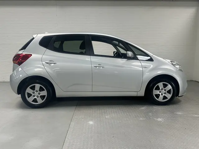 Kia Venga 1.6 CVVT DynamicPLusLine 2018 Benzine 3