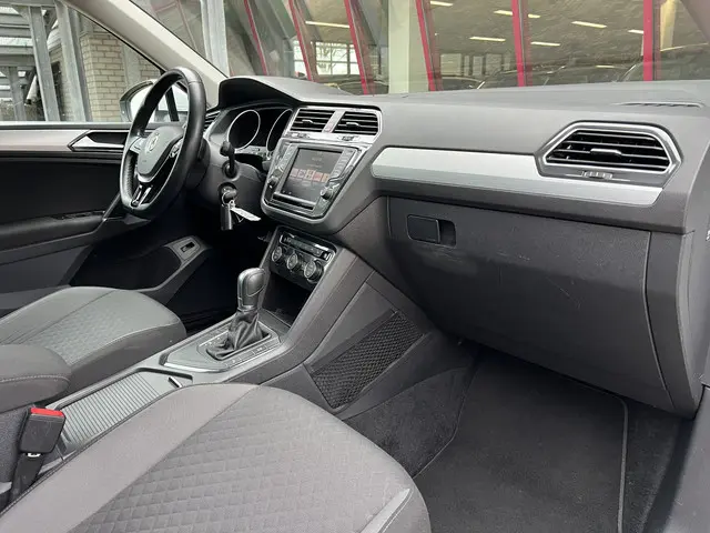 Volkswagen Tiguan 1.4 TSI ACT Highline 2016 Benzine 26