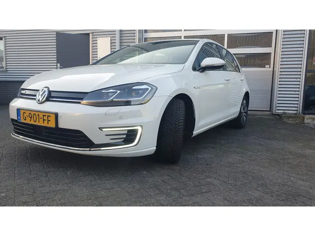Volkswagen e-Golf E-Golf 2019 Elektrisch 7
