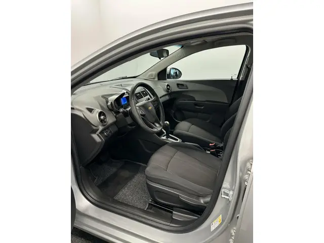 Chevrolet Aveo 1.4 LT S/S AUTOMAAT 2012 Benzine 14