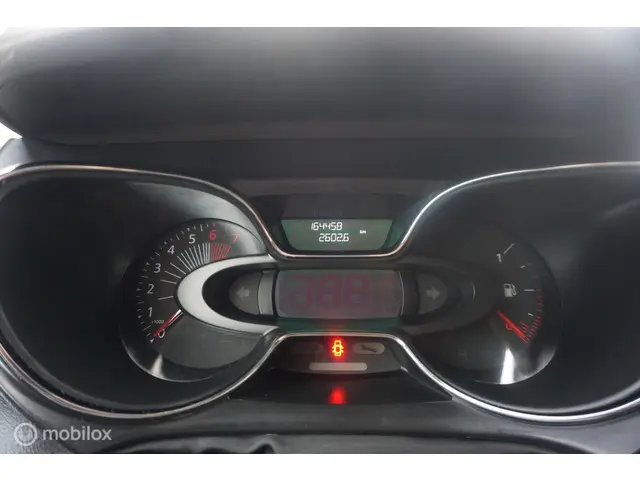 Renault Captur 1.2 TCe Dynamique ( AUTOMAAT ) 2016 Benzine 12