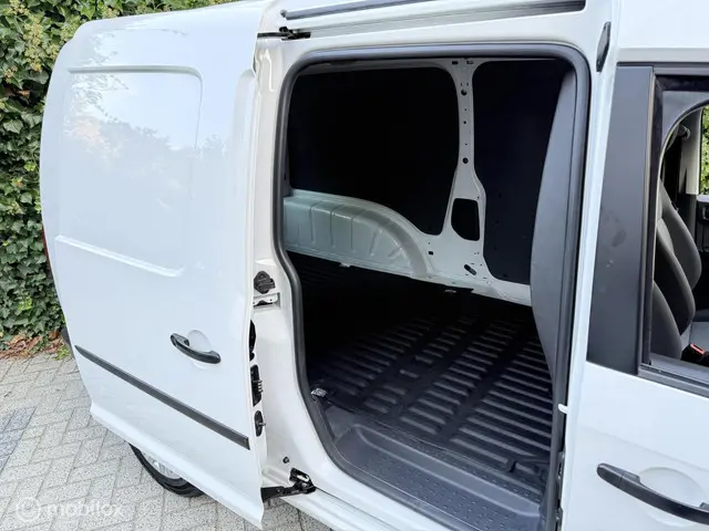 Volkswagen Caddy Bestel TSI L2H1 BMT Maxi 2018 Benzine 8