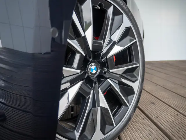 BMW iX xDrive45 2026 Elektrisch 15