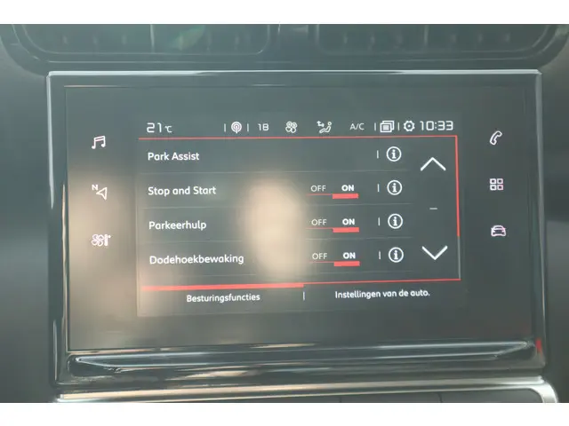 Citroën C3 Aircross 1.2 PureTech S&S Shine 2019 Benzine 37