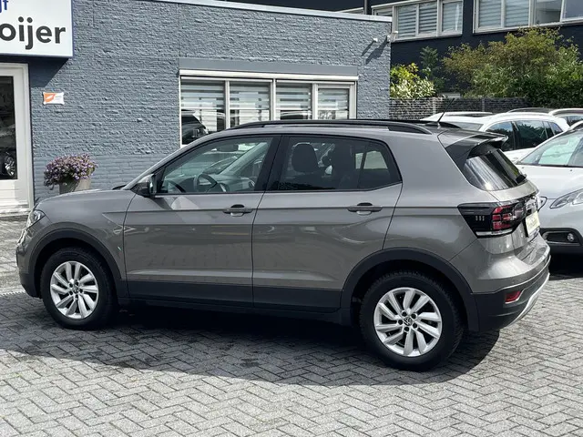 Volkswagen T-Cross 1.0 TSi DSG Life 2022 Benzine 6