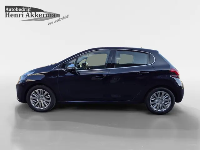 Peugeot 208 1.2 PureTech Allure | automaat 2017 Benzine 2