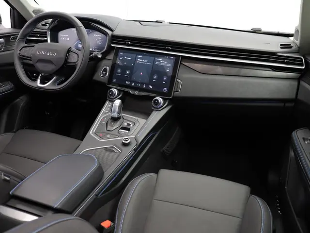 Lynk & Co 01 1.5 2022 Hybride Benzine 4